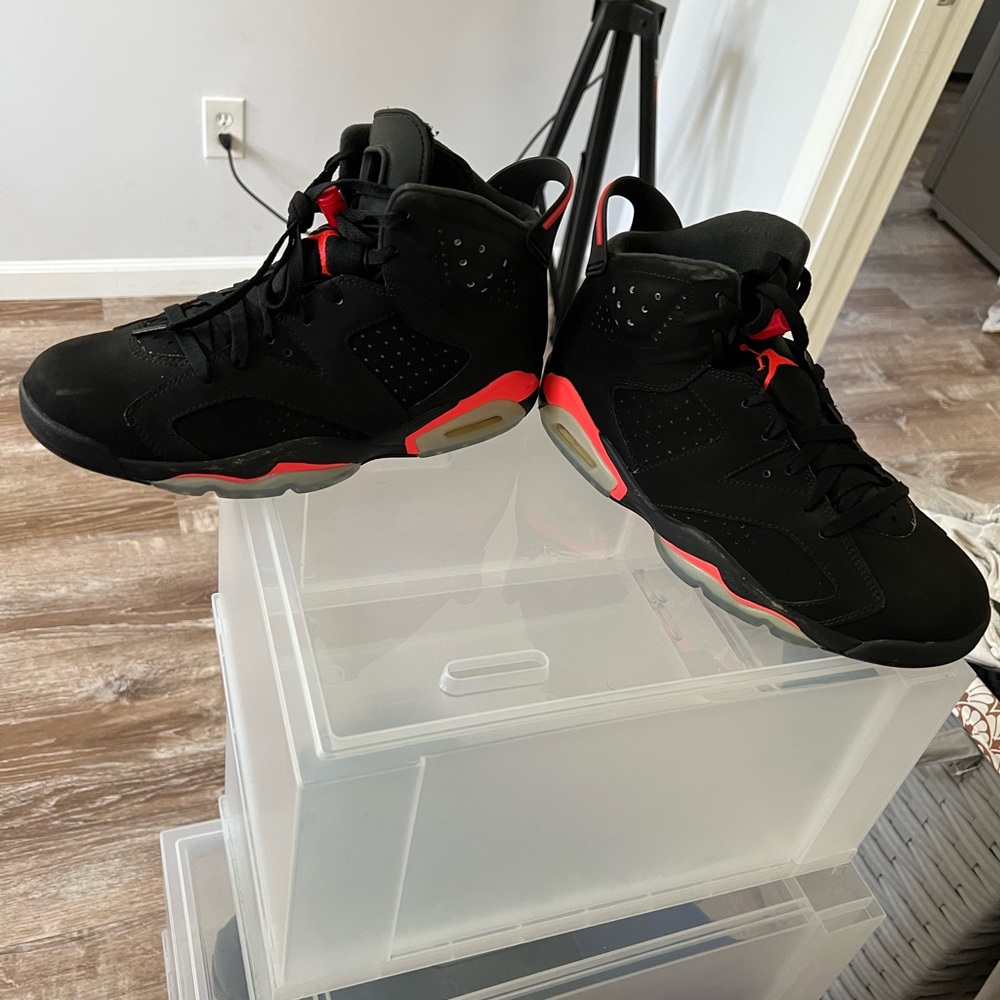 Jordan 6 Bred